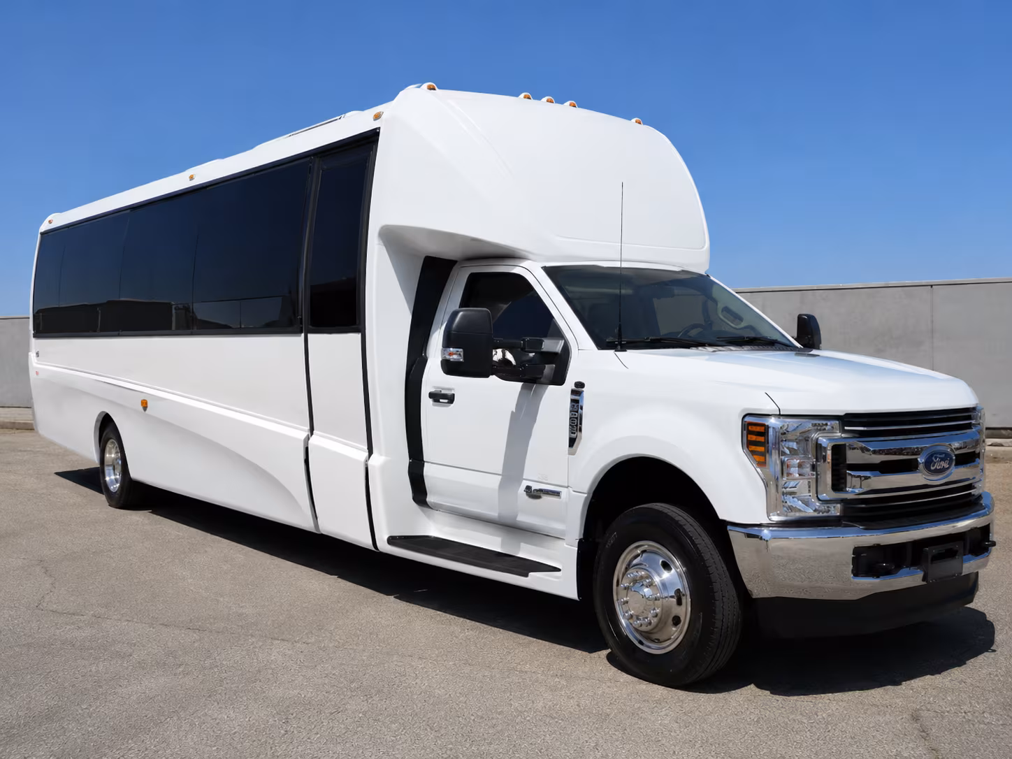find and book transportation for your next airport transfer 4