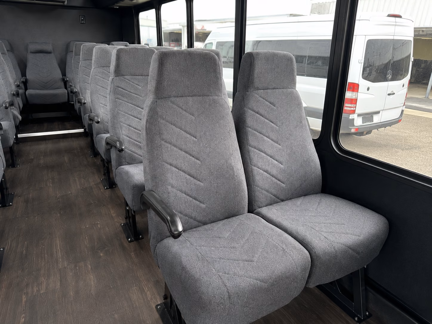 find and book transportation for your next bachelor or bachelorette party 1