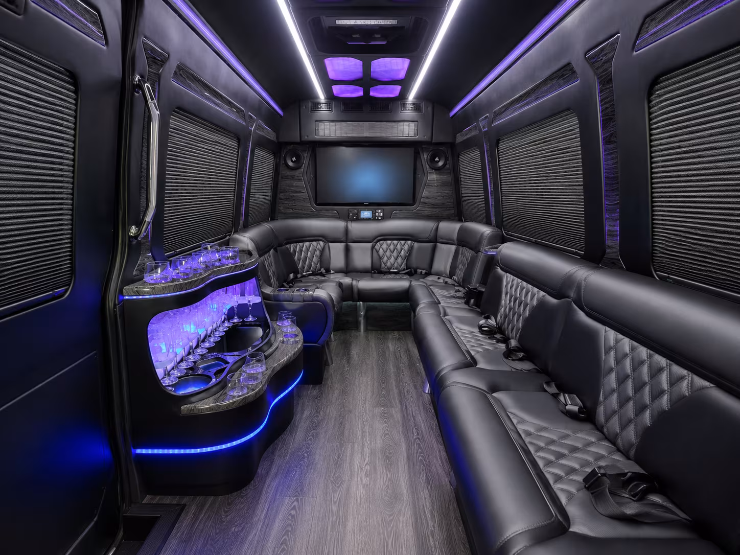 find and book transportation for your next wedding 1