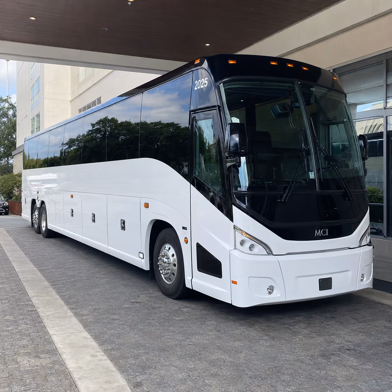 league city 54 passenger charter bus