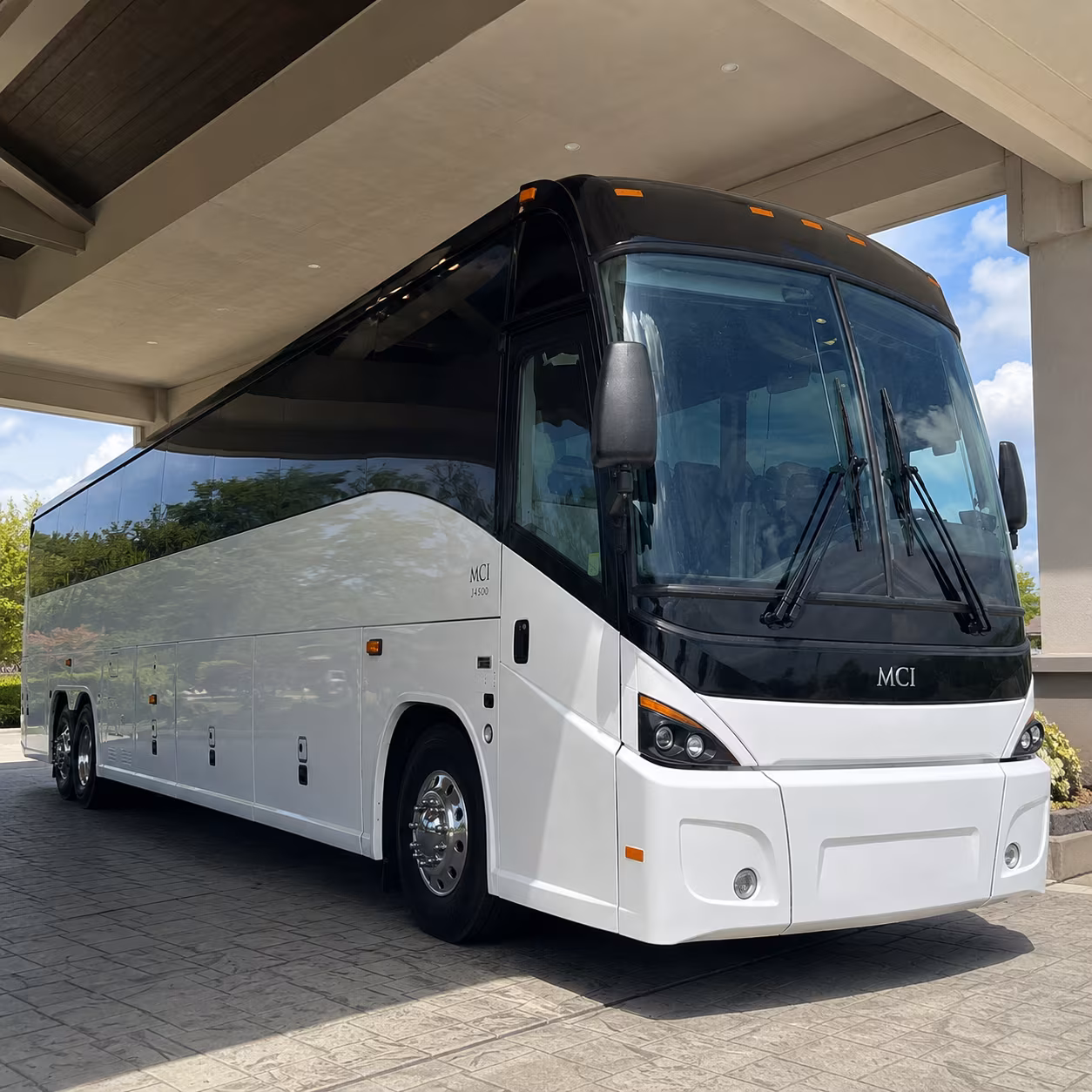 long distance charter buses for away games and road trips from league city