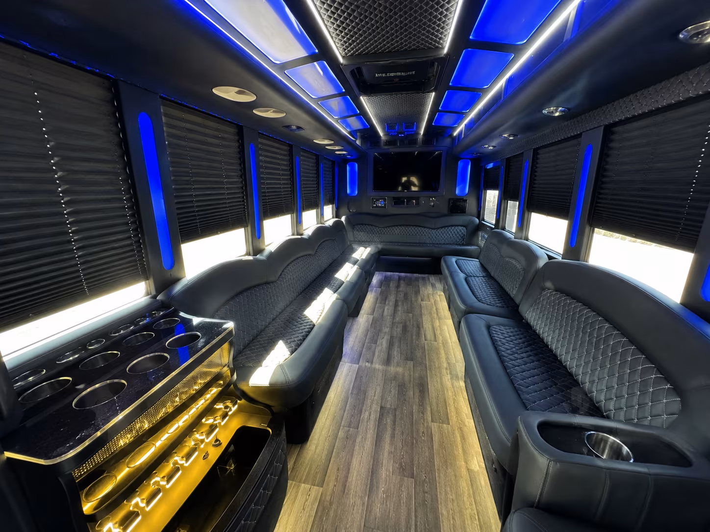 why rent using leaguecityminibuscompany com